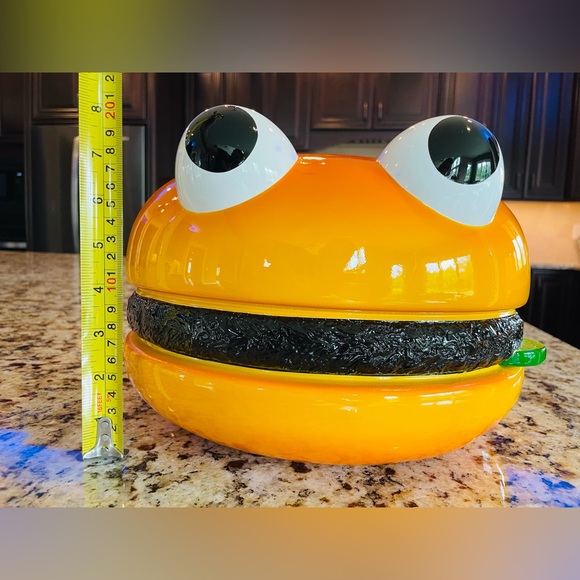 McDonald's Statue Burger Playland Playground Sign Ronald Mcdonald - Picture 6 of 9